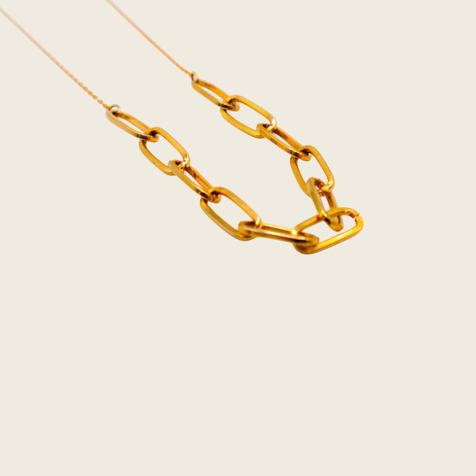 Golden Elegance Chain Necklace – Timeless Jewelry